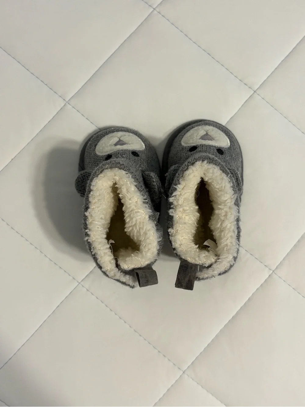NWOT-Kids Grey Bear Cozy Booties - Plush Lined Toddler Shoes